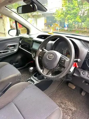 Toyota Vitz 2018