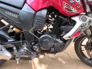 Yamaha FZS V1 2014