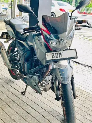 TVS Apache RTR 150 2015