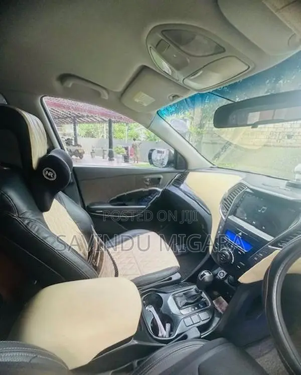 Hyundai Santa Fe 2013