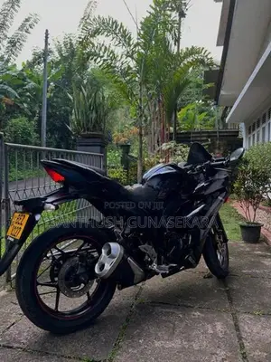 Suzuki Gixxer SF 2017
