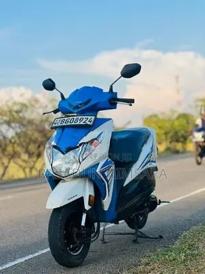 Honda Dio 2018