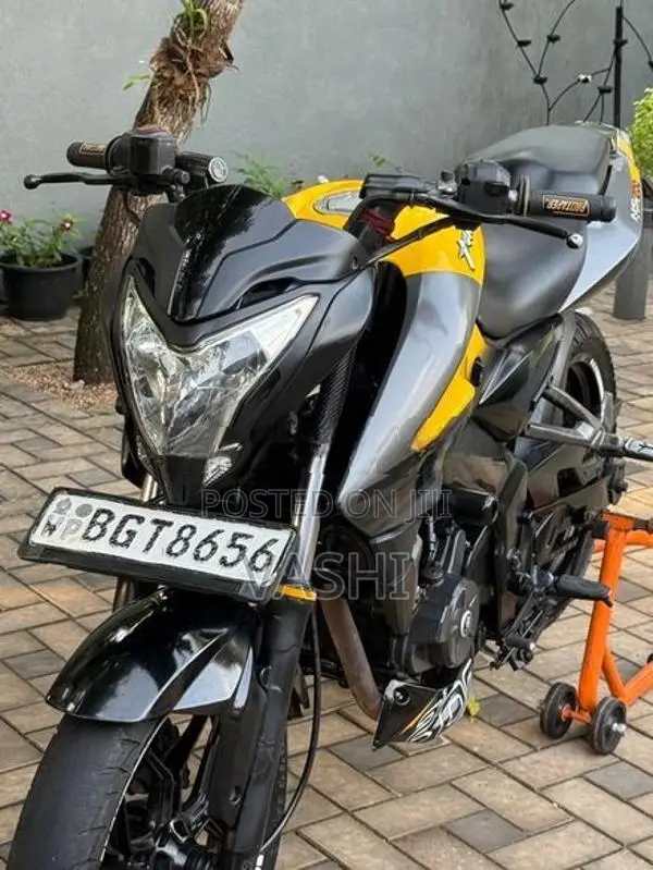 Bajaj Pulsar NS200 2018