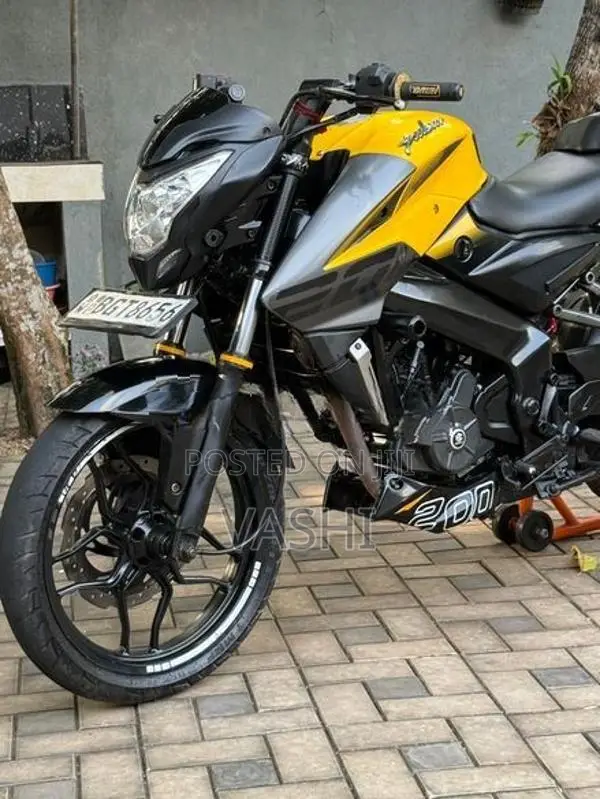 Bajaj Pulsar NS200 2018