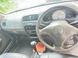 Suzuki Baleno 2003