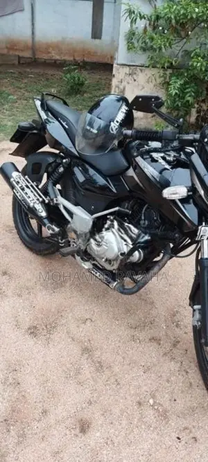 Bajaj Pulsar 150 2016