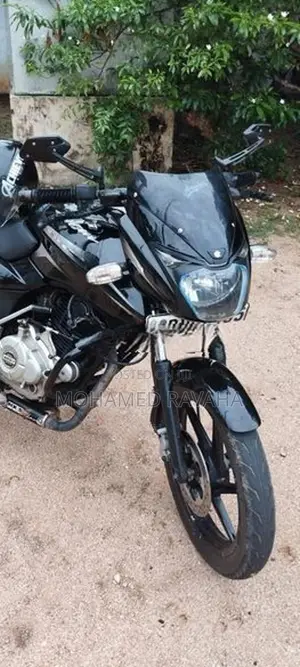Bajaj Pulsar 150 2016
