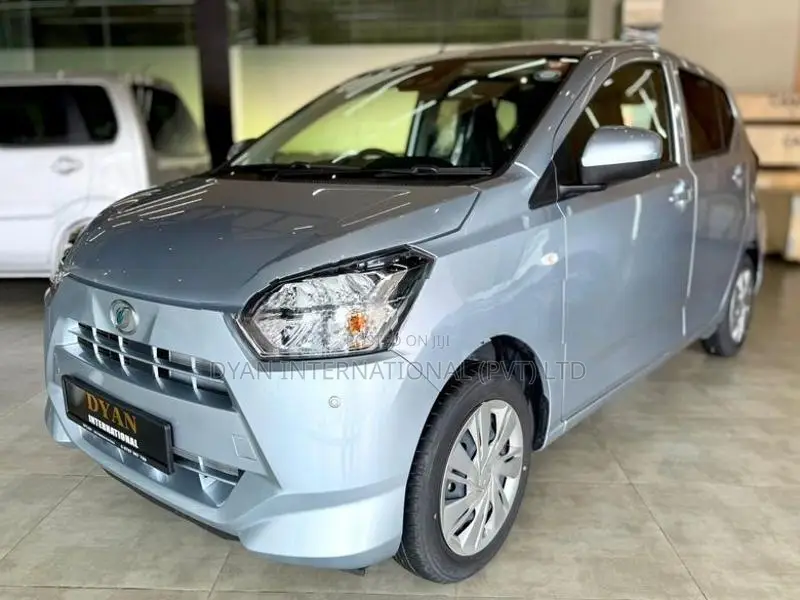 Daihatsu Mira X Grade 2025
