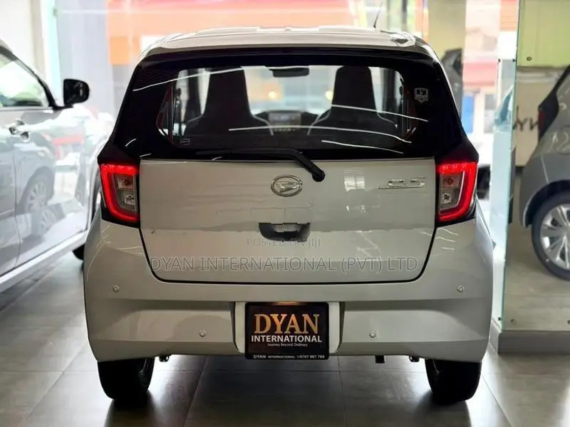 Daihatsu Mira X Grade 2025