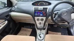 Toyota Belta 2007