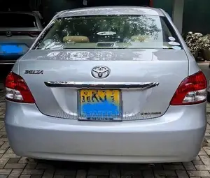 Toyota Belta 2007