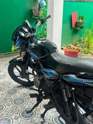 Bajaj Discover 100 2013