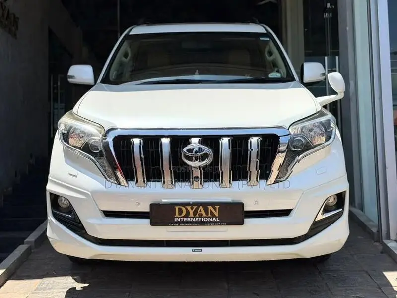 Toyota Land Cruiser Prado TX 2015