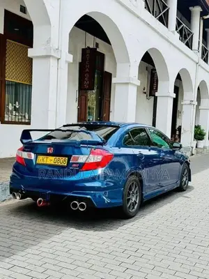 Honda Civic FB1 2012