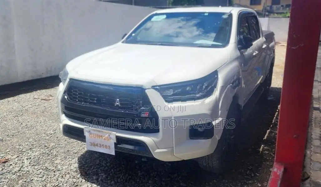 Toyota Hilux GR Sport 2023