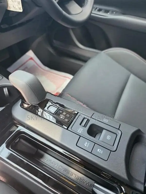 Toyota Prius Z Grade 2024