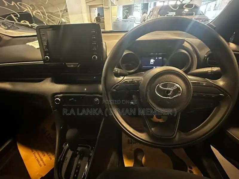 Toyota Yaris G GRADE LED LIGHTS 2023
