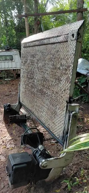 Lorry Jack Door