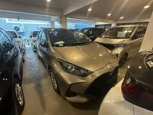 Toyota Yaris X GRADE 2024