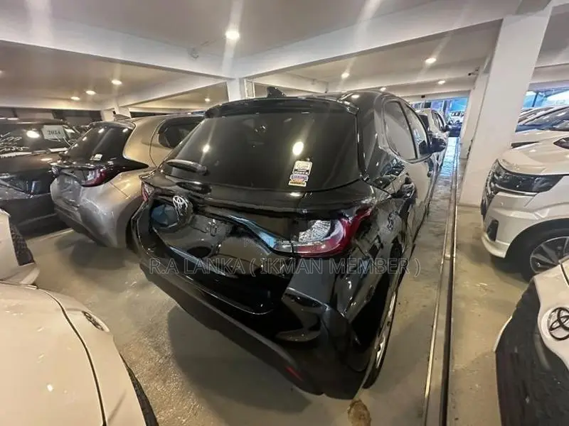 Toyota Yaris X GRADE 2025