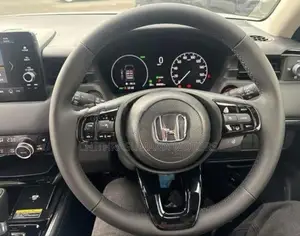 Honda Vezel Z 10 Speakers 2026