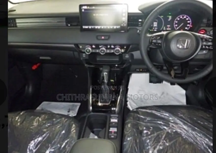 Honda Vezel Z 10 Speakers 2026