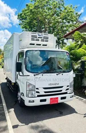 Isuzu Elf 14.5 −30°C Freezer 2021