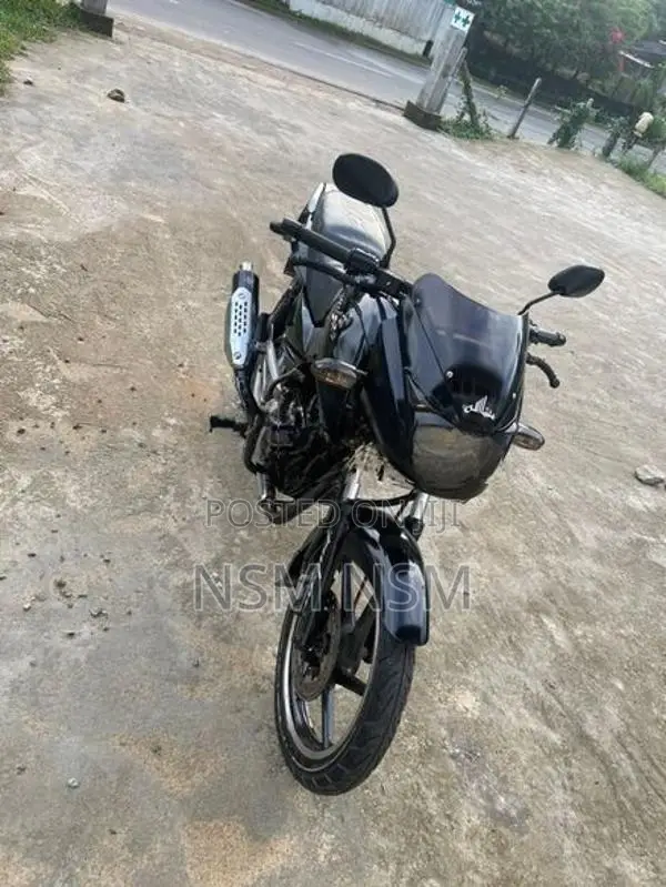Bajaj Pulsar 150 2011
