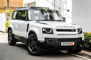 Land Rover Defender 7-SEATER P300 2025