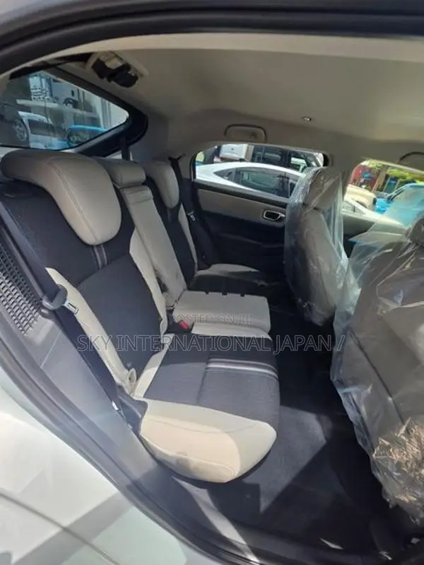Honda Vezel Z PLAY 2026