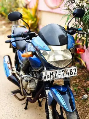 TVS Apache 2006
