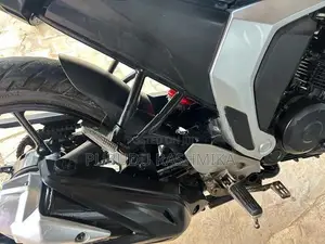 Yamaha FZ V2 2017