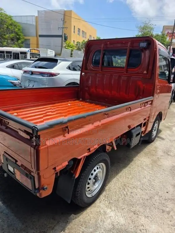 Daihatsu Hijet Truck 2024