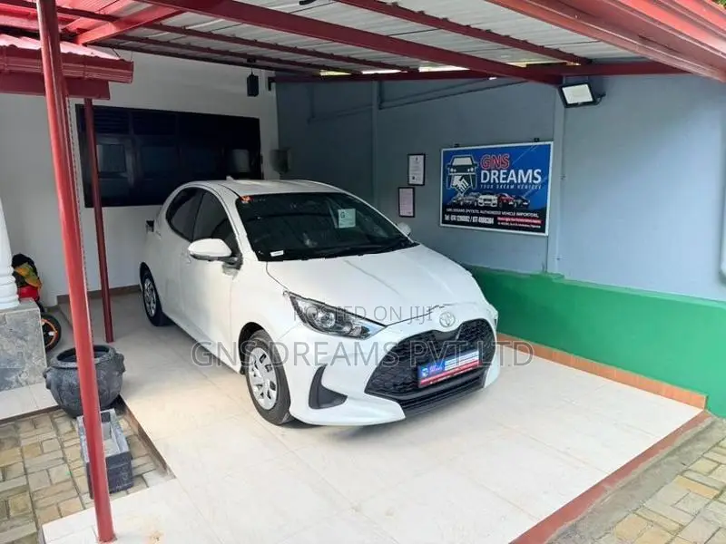 Toyota Yaris X Limited 2024