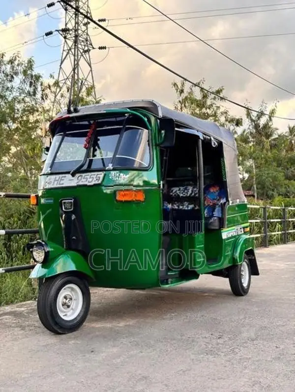 Bajaj RE 2003