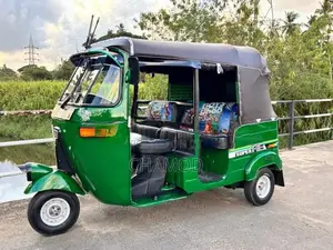 Bajaj RE 2003