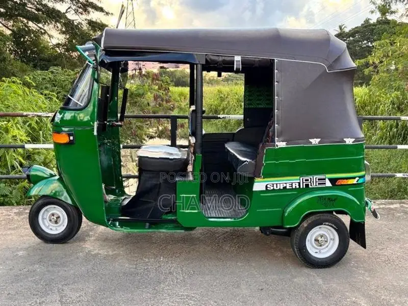 Bajaj RE 2003