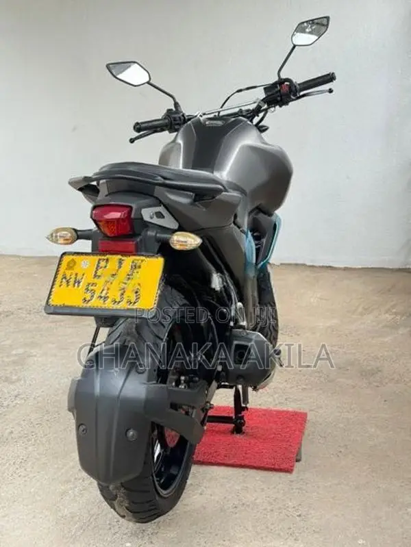 Yamaha FZ 2019