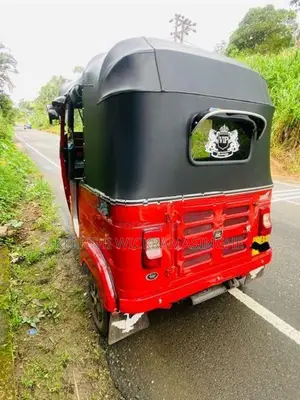 Bajaj RE Three Wheeler 2019