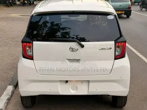 Daihatsu Mira SA III 2025