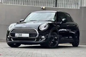 BMW Mini Cooper F55 2018