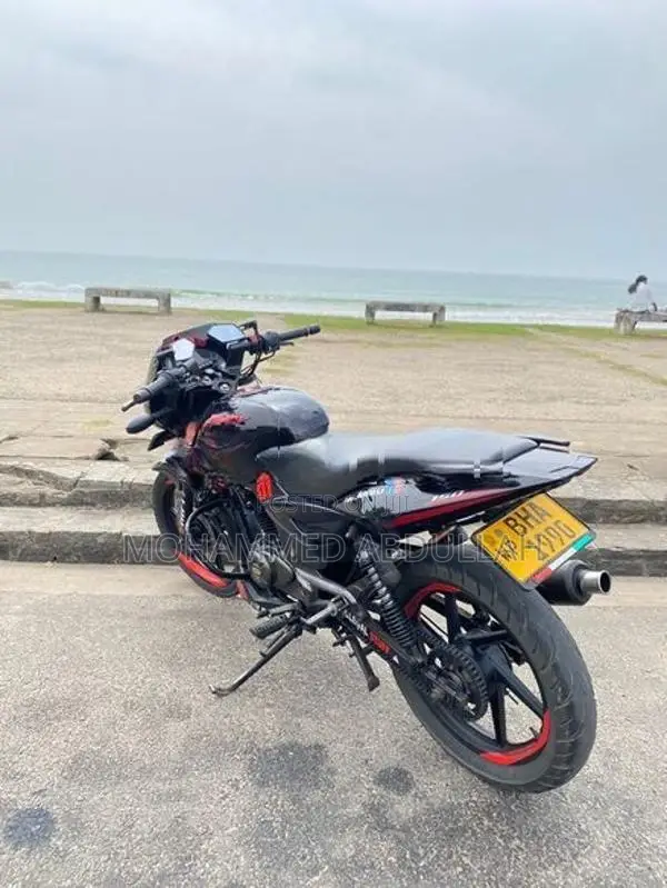 Bajaj Pulsar 150 2018