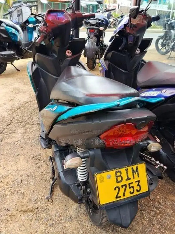Yamaha RayZR 2019