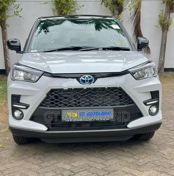 Toyota Raize Z Hybrid BSM 4 Way 2026