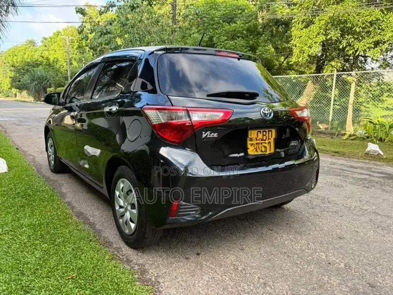 Toyota Vitz Hyrbid 1500cc 2017