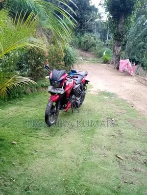TVS Apache 2017