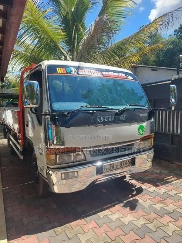 Isuzu NPR71H 4HG1 2001