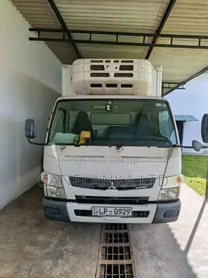 Mitsubishi Fuso 2015