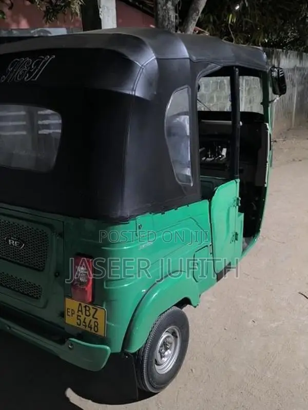 Bajaj RE 2026