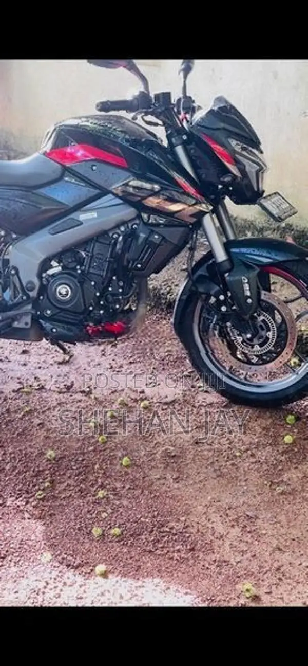 Bajaj Pulsar NS200 BS7 2025